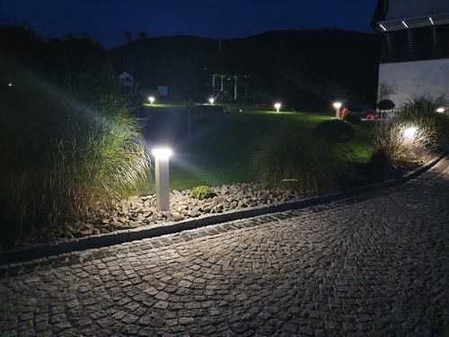 Jak oświetlić podjazd i ogród wokół domu?